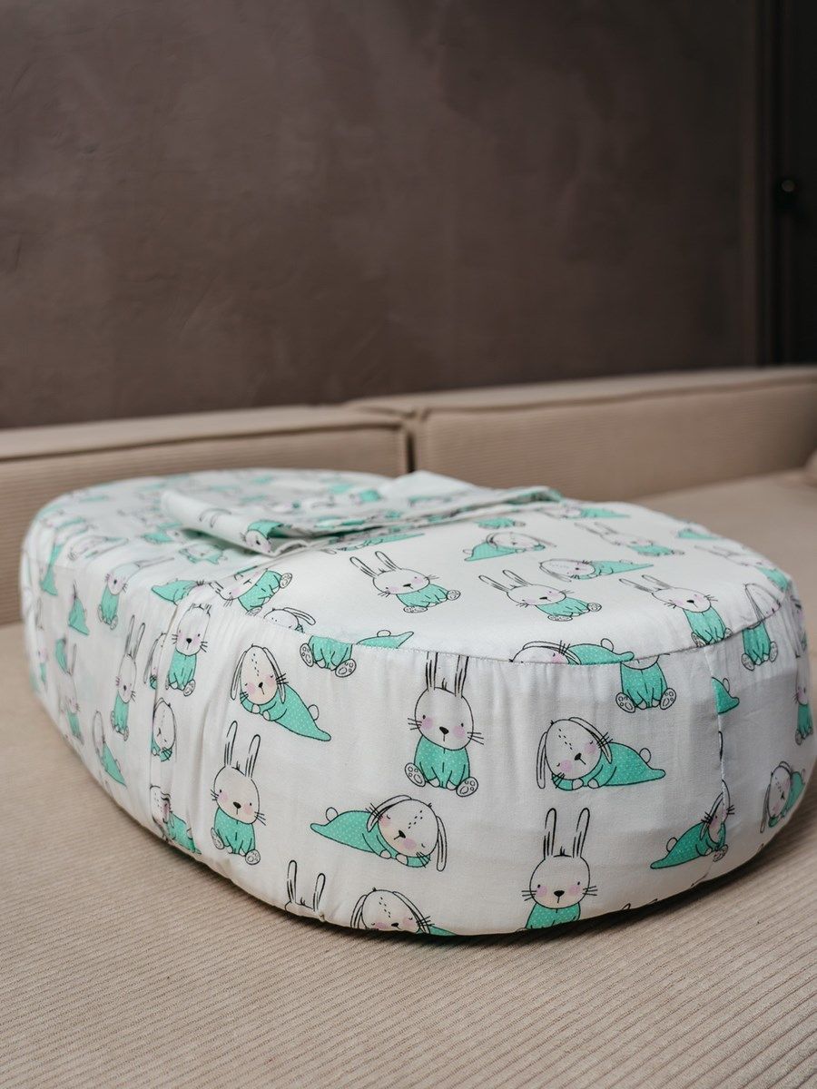 снимок Подушка c эффектом памяти «Baby-Люлька» зайчики от магазина BIO-TEXTILES ОПТ