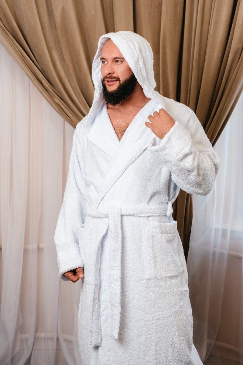 снимок Халат махровый с капюшоном, белый от магазина BIO-TEXTILES ОПТ